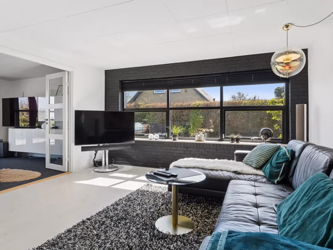Billede 1 fra lejemålet på Vejlevej 42, 7160 Tørring