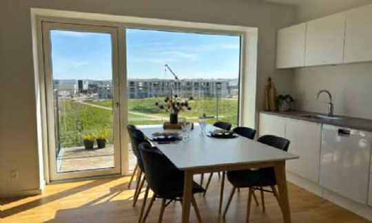 Poul Anker Bechs Vej  64, 9200 Aalborg SV