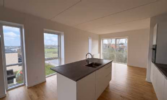 Poul Anker Bechs Vej  10, 9200 Aalborg SV
