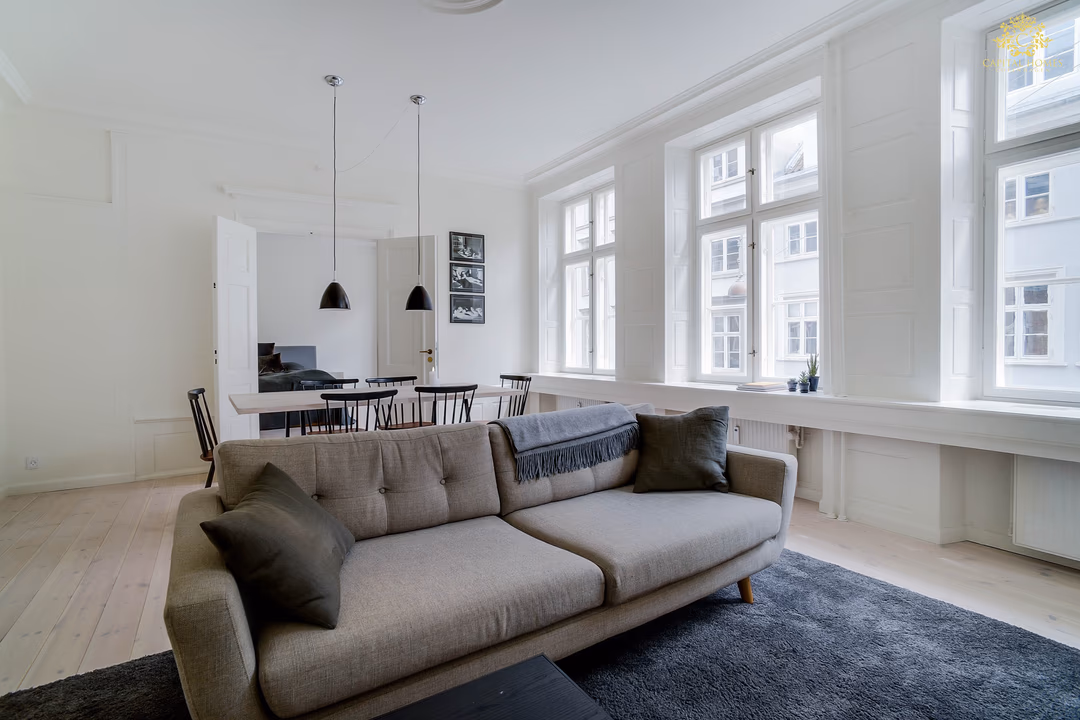 Billede 1 fra lejemålet på Fiolstræde 22A, 1171 København K