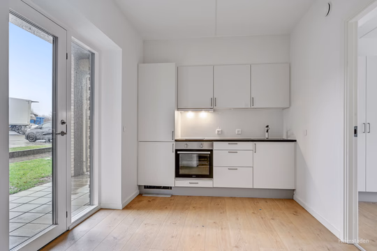 Slet Parkvej 24 F, 8310 Tranbjerg J