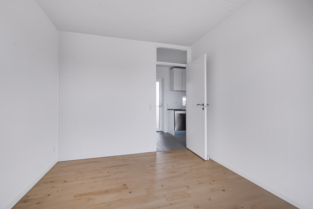 Billede 5 fra lejemålet på Jens Baggesens Vej 33 2. dør 5, 8200 Aarhus N