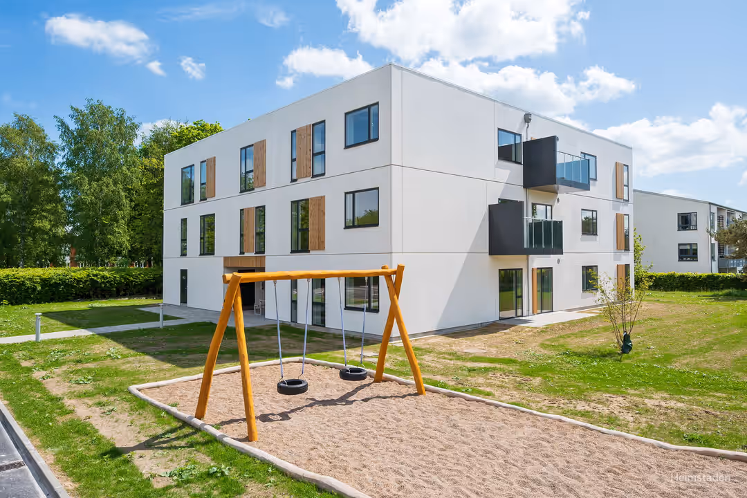 Billede 2 fra lejemålet på Pilehøj 1B, 3460 Birkerød