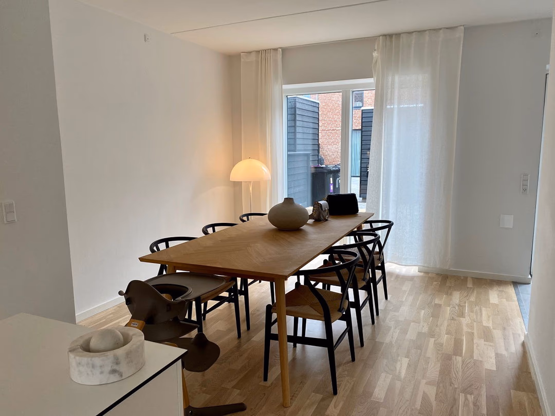 Billede 2 fra lejemålet på Amtmandshave 4, 3400 Hillerød